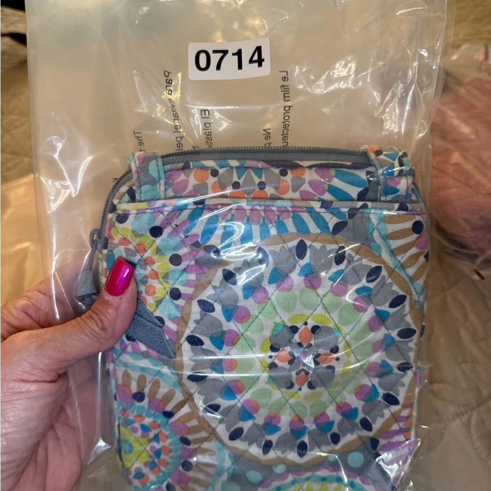 Vera Bradley Colorful Patterned Crossbody Bag - Picture 9 of 9